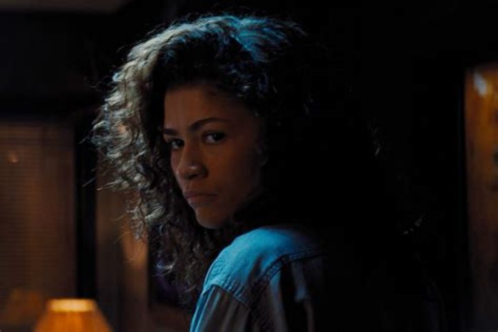 First Look At Zendaya’s Return As Rue – Hollywood Life