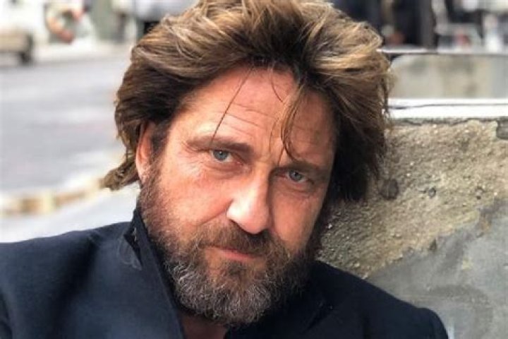 Gerard Butler Celebrity Profile – Hollywood Life