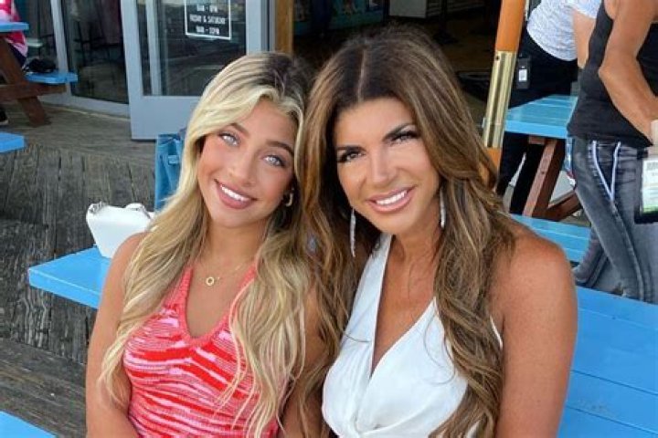 Gia Giudice, 20, Looks Super Tan At The Beach While Rocking Floral Halter Top At Jersey Shore