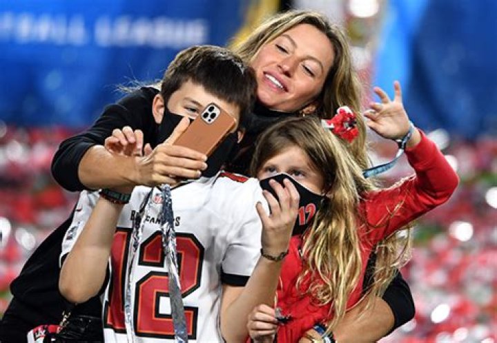 Gisele Bundchen Reveals She Gets ‘Pushback’ from Kids for ‘Different Way’ of Parenting Than Tom Brady