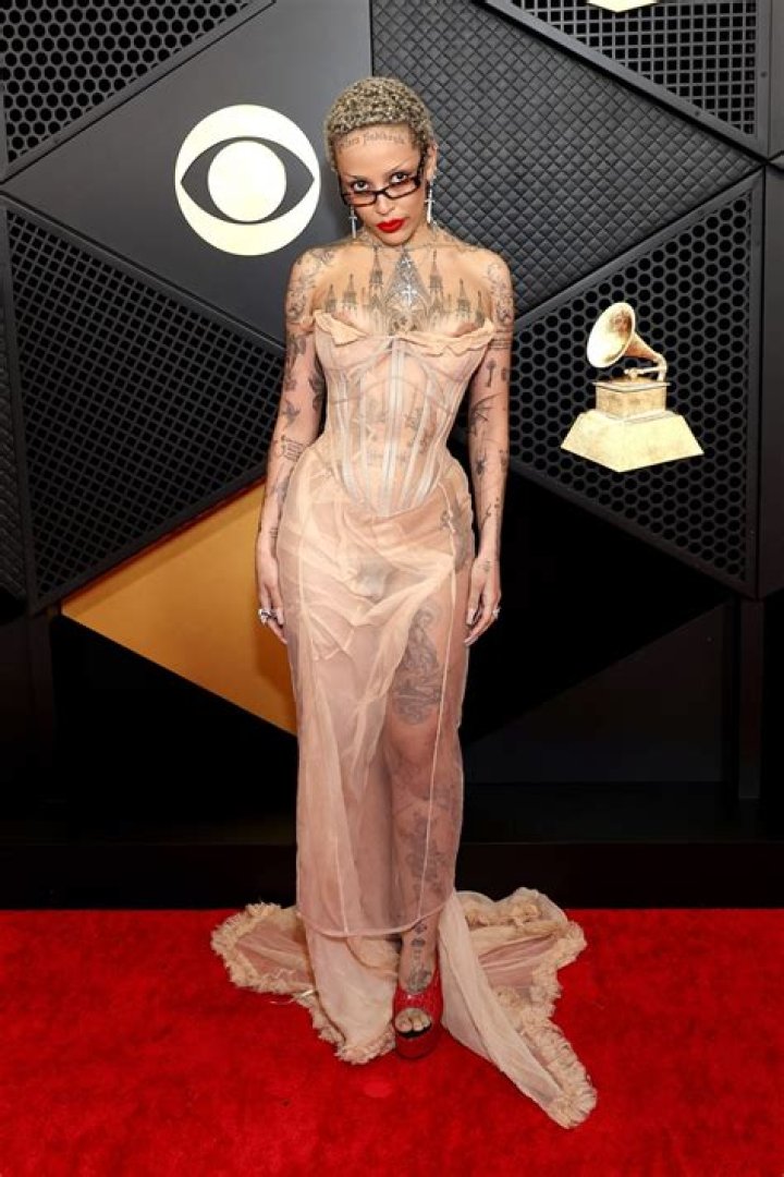 Grammys Red Carpet 2024: Photos of the Celeb Arrivals
