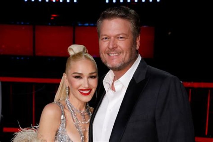 Gwen Stefani & Blake Shelton On Easter — Pics