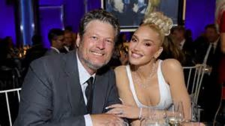 Gwen Stefani & Blake Shelton Secretly Married For 6 Mos.? Report Claims They’re In Wedded Bliss