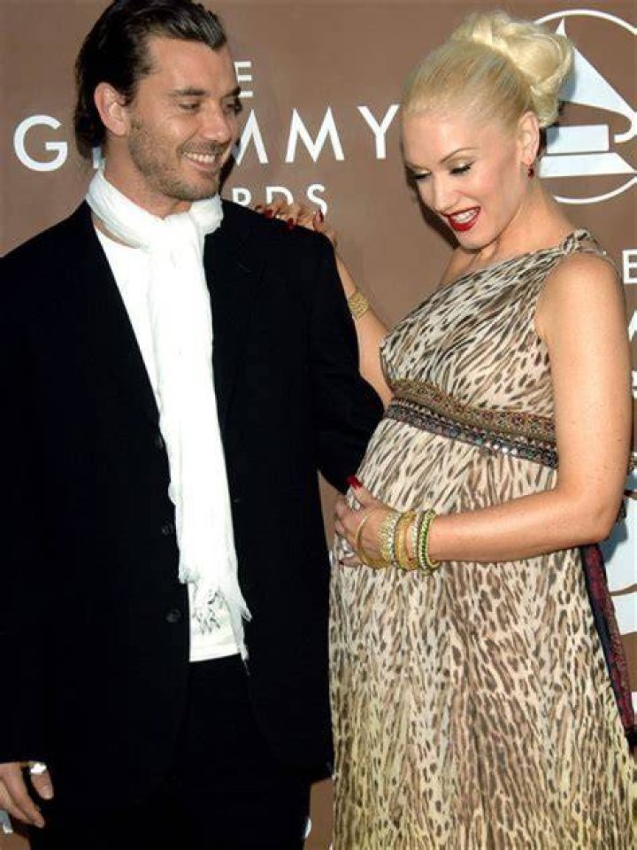 Gwen Stefani Pregnant With Blake Shelton? — Find Out If It’s A Boy Or Girl – Hollywood Life