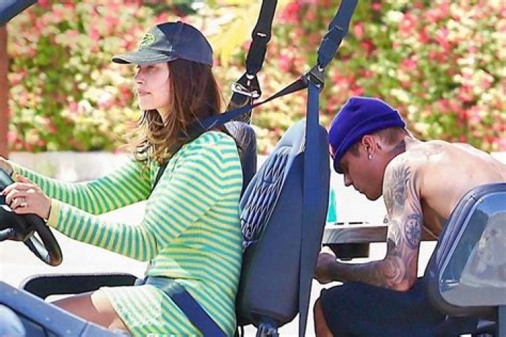 Hailey Baldwin & Shirtless Justin Bieber Snuggle During Road Trip Picnic: See More Of Their Cutest PDA Pics