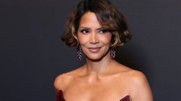 Halle Berry Rocks Orange Bikini Like Her ‘James Bond’ Character — Pic – Hollywood Life