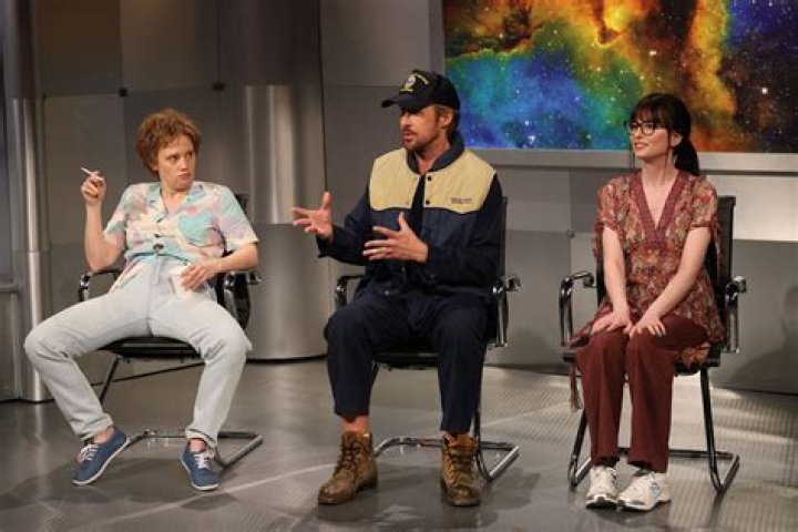 Heidi Gardner’s Dr. Birx Is Jealous Of Kate McKinnon’s Dr. Fauci On ‘SNL’ Who Has Fans Throwing Bras