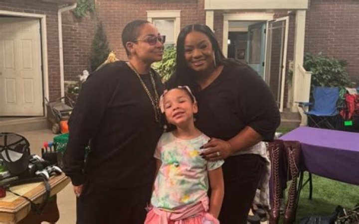 Heiress Harris, 4, Flashes The Cutest Smile While Hanging With Her Older Brother Major, 12