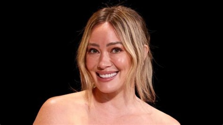 Hilary Duff’s Bikini Bod — See Her Sexy Pic – Hollywood Life