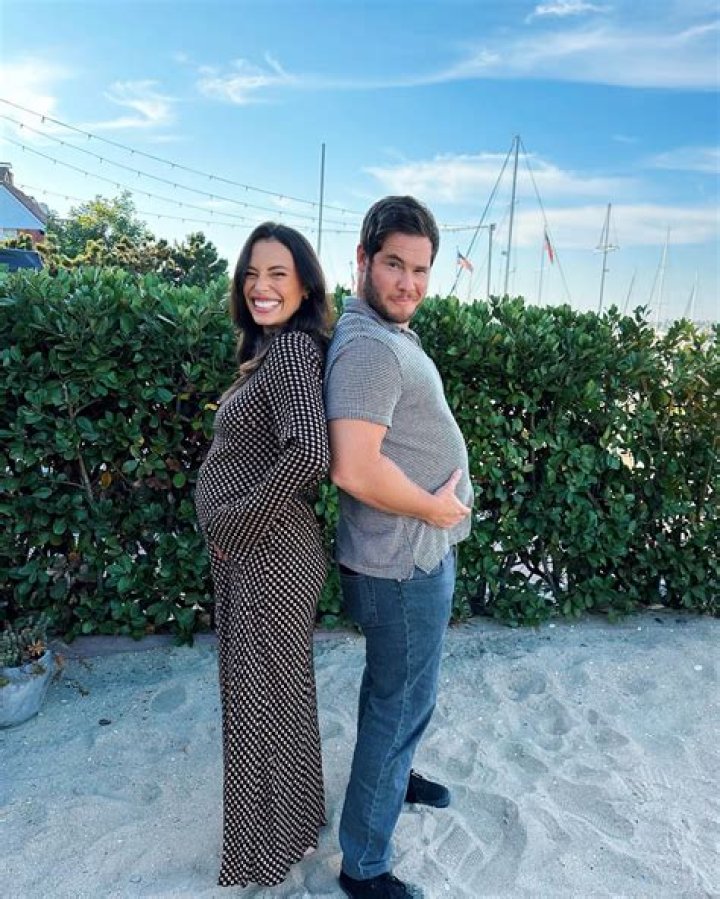 His GF Is Pregnant With Their 1st Child – Hollywood Life