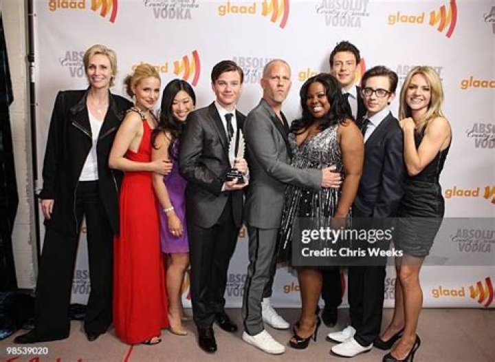 HollyBesties! 'Glee' Star Chris Colfer Comes To Cast-Mate Dianna Agron's Rescue