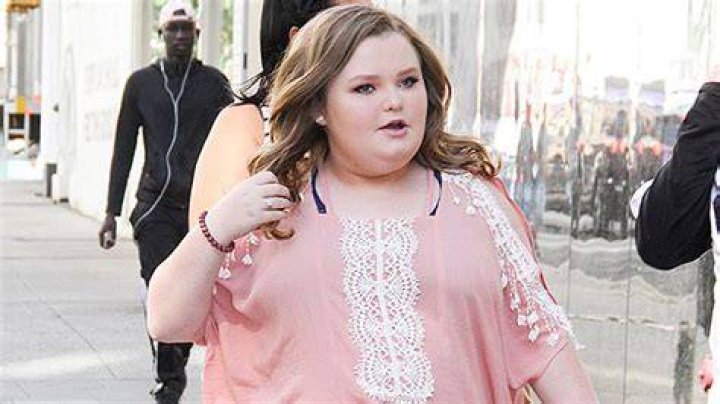 Honey Boo Boo, 16, Smiles As She Holds Hands With BF Dralin Carswell, 20, In New Photos