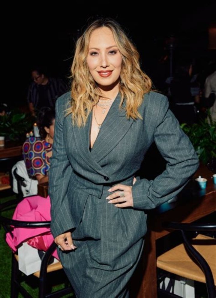 Hottest Celebrity Pics This Week Of June 29 – July 5: Paris Hilton & More