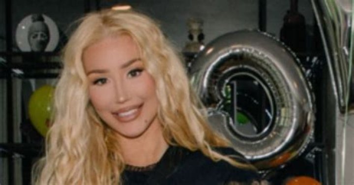 Iggy Azalea Rocks Black Outfit After Releasing 1st Music Video Since Giving Birth
