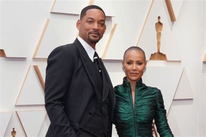 Jada Pinkett-Smith Laughs At Will Smith Slapping Chris Rock: Video – Hollywood Life