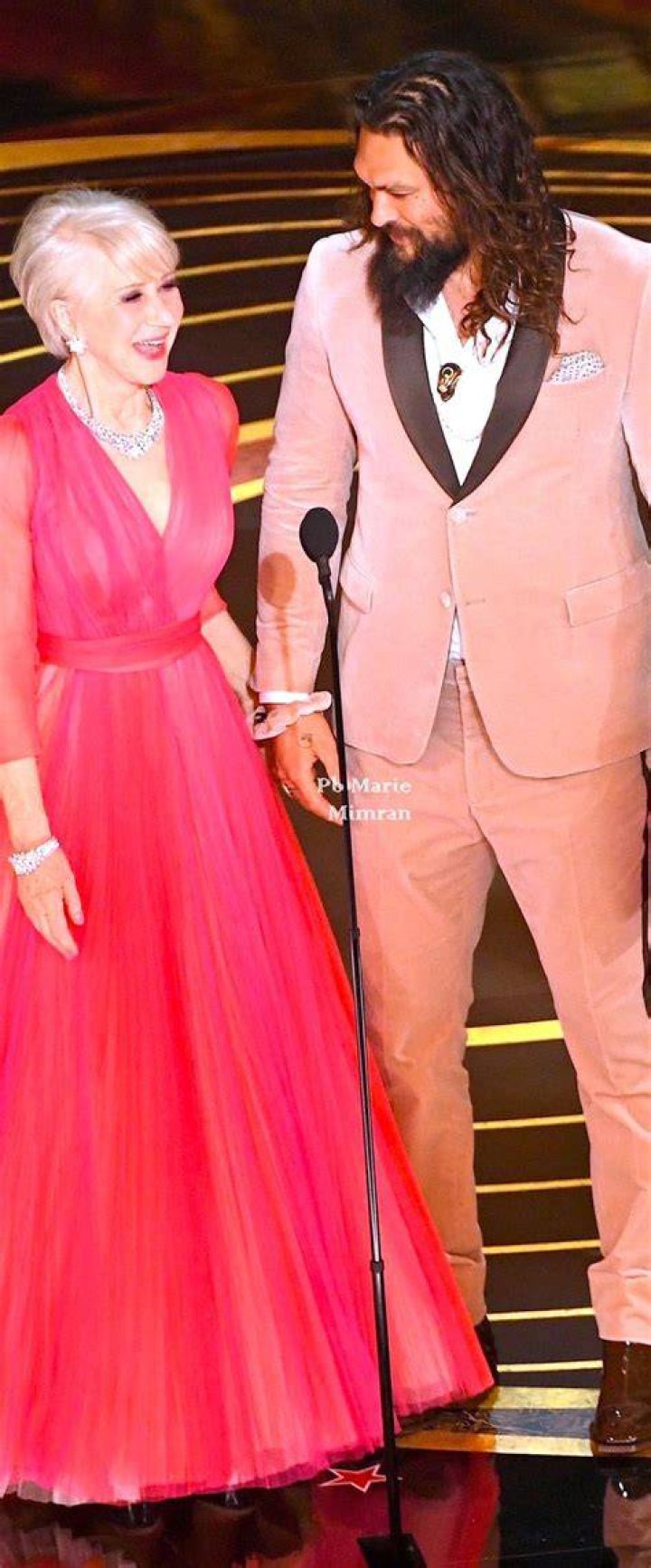 Jason Momoa & Helen Mirren Spark Such Chemistry At The Oscars That Fans Want Them In A Rom-Com