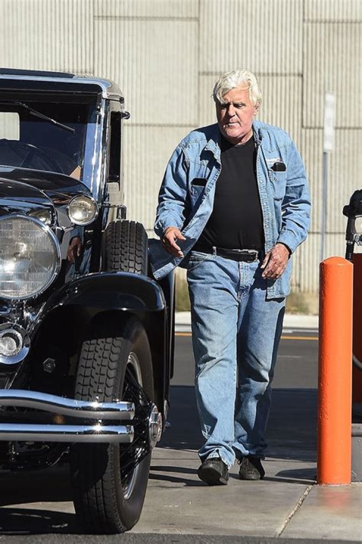 Jay Leno Driving Bentley 4 Days After Being Released From Burn Center – Hollywood Life
