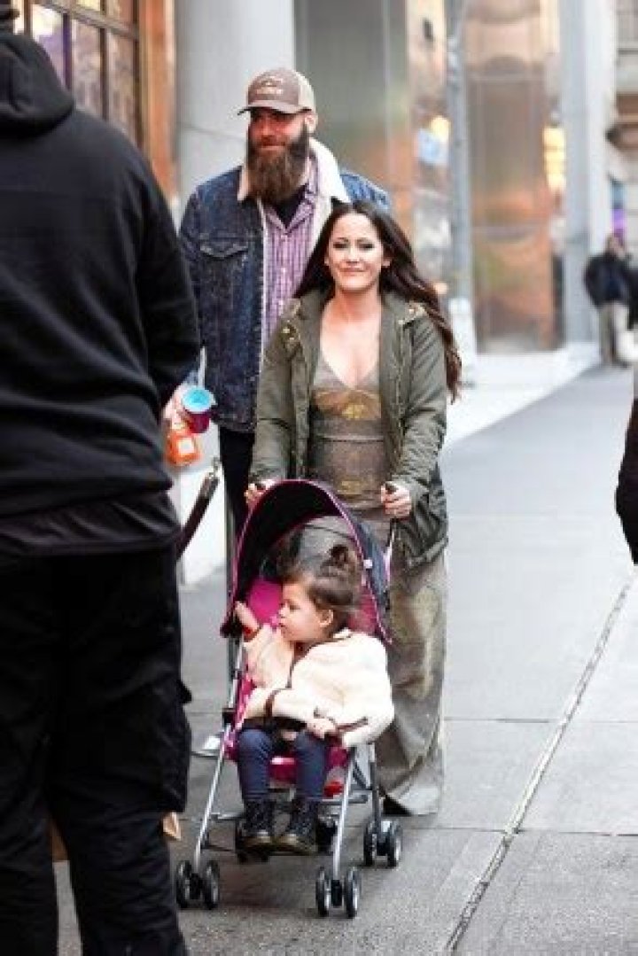 Jenelle Evans Twins With Lookalike Daughter Ensley, 5, On Adorable ‘Field Trip’: Photo