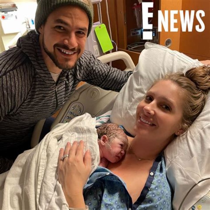 Jenna Compono Gives Birth: ‘Challenge’ Star Welcomes 1st Baby With Zach Nichols