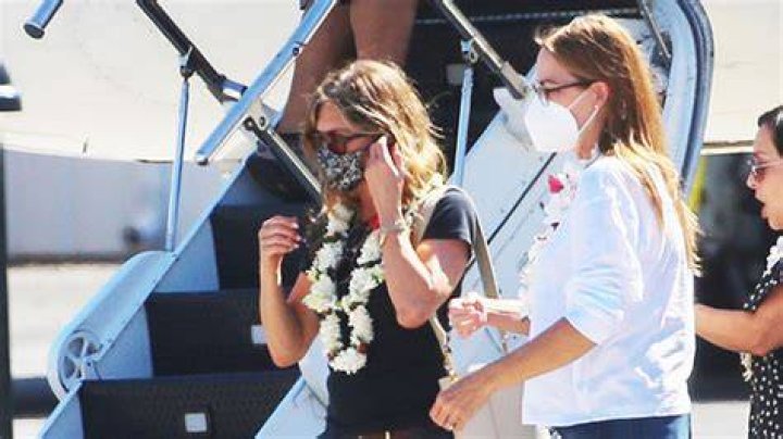Jennifer Aniston Pictured Boarding Plane In Hawaii After Wrapping Filming Ahead Of 53rd Birthday