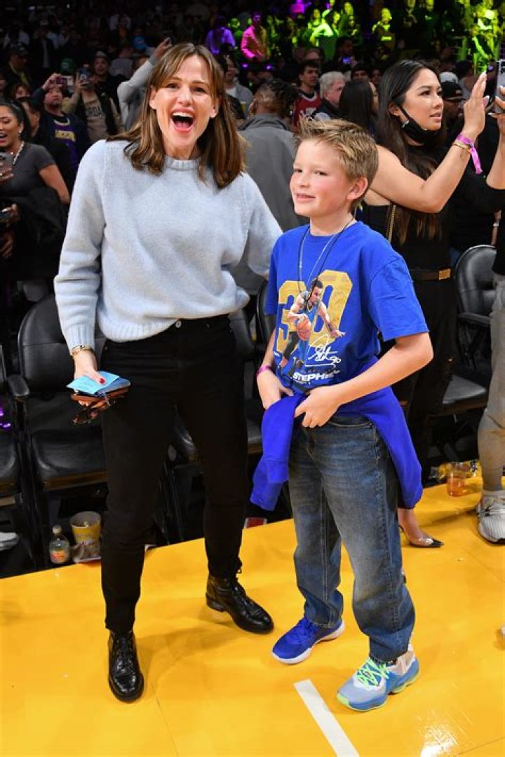 Jennifer Garner and Ben Affleck Arrive Separately to Their Son Samuel’s Sports Game