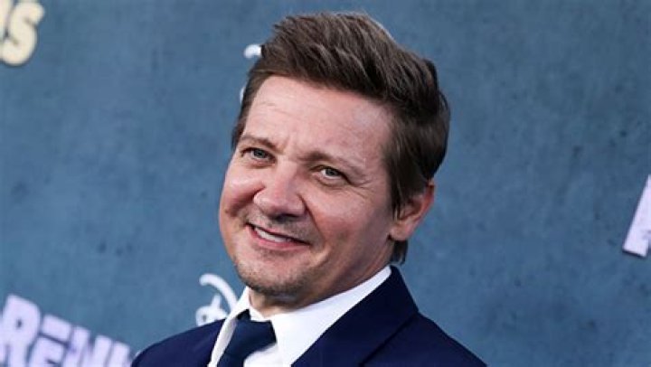 Jeremy Renner Reflects on His Snowplow Accident on 1-Year Anniversary – Hollywood Life