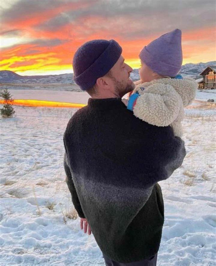 Jessica Biel Shares Rare Photos of Justin Timberlake With Their 2 Kids for Father’s Day