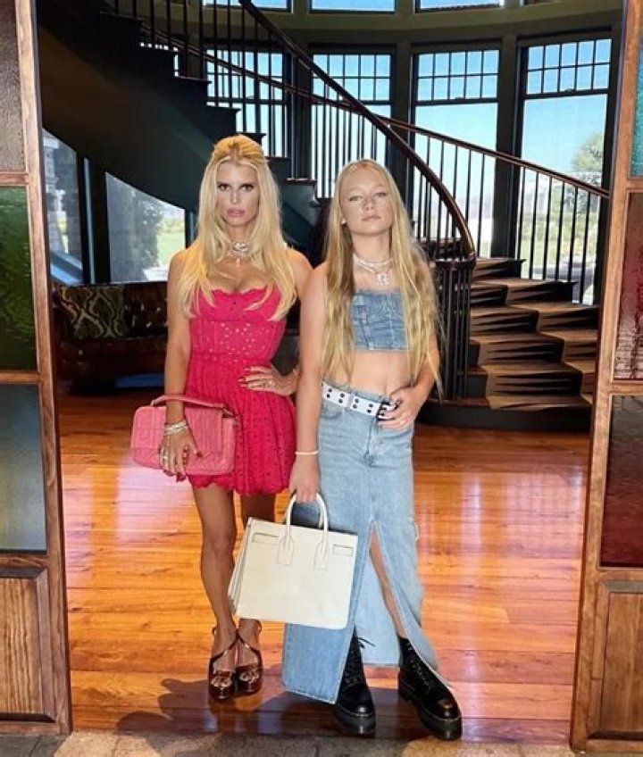 Jessica Simpson Blasted For Letting Daughter Maxwell, 11, Wear A Crop Top: See Photo
