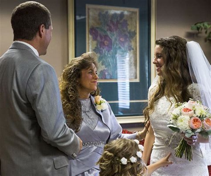 Jill Duggar Misses Mom Michelle & ‘The Way Things Were’ Between Them – Hollywood Life