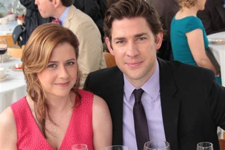 Jim & Pam Move, Michael Scott Returns – Hollywood Life
