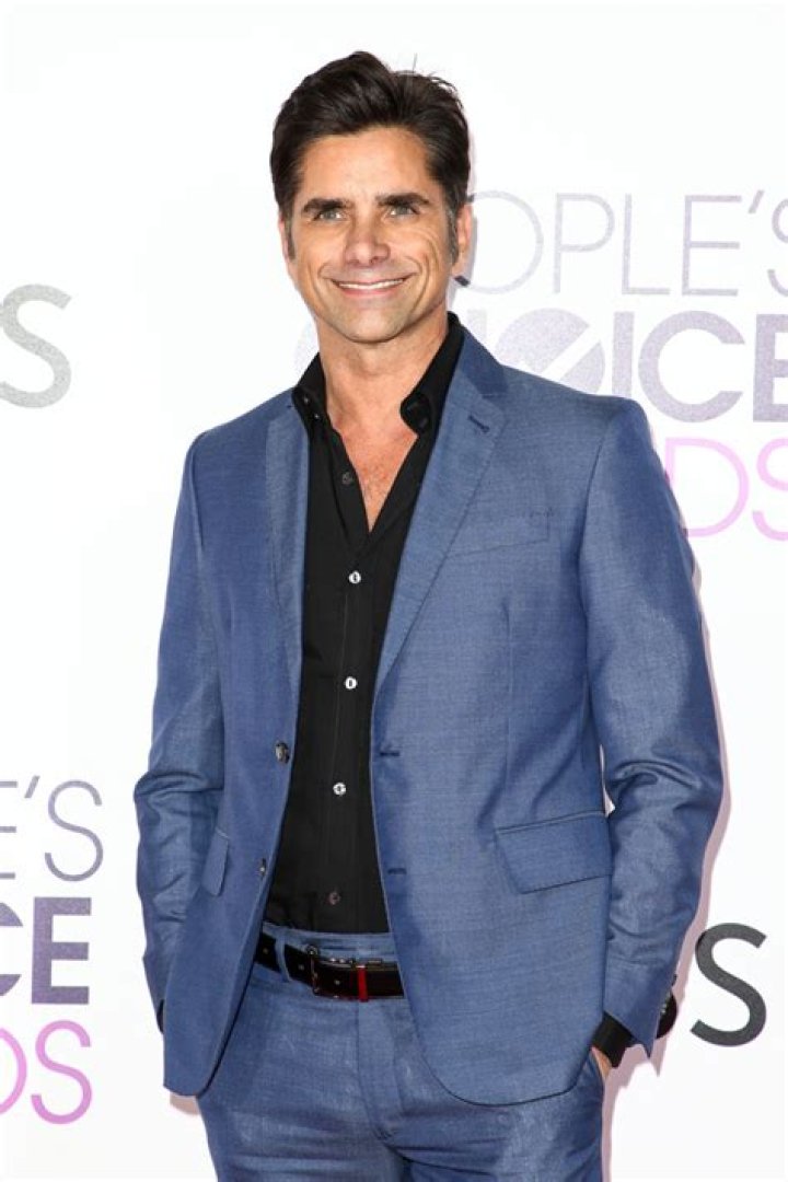 John Stamos Showers Naked As He Celebrates His 60th Birthday – Hollywood Life