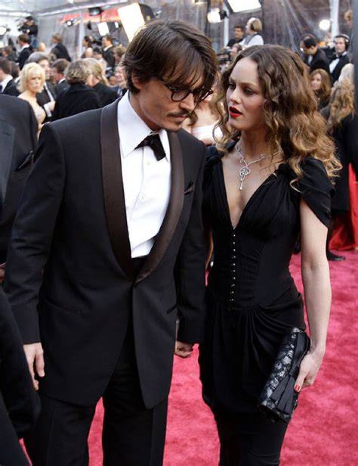Johnny Depp & Vanessa Paradis Back Together? — Exes Spotted Flirting In LA – Hollywood Life