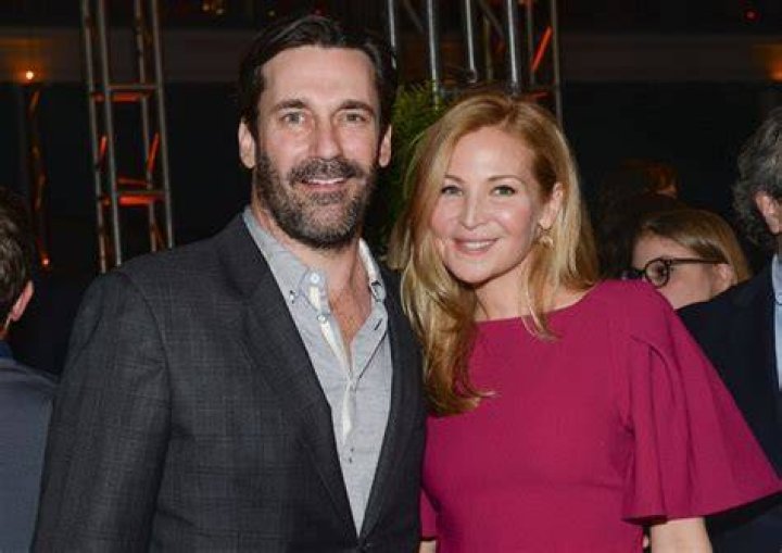 Jon Hamm & Jennifer Westfeldt’s Relationship Timeline – Hollywood Life