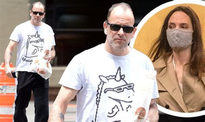 Jonny Lee Miller Seen On Outing After Angelina Jolie’s Visit — Pics – Hollywood Life
