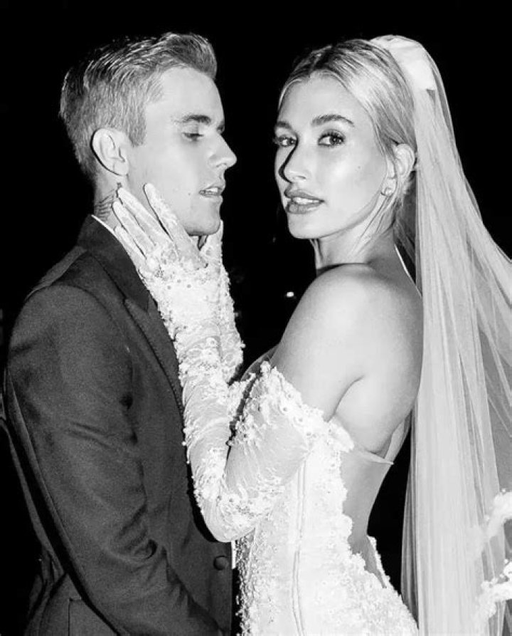 Justin Bieber & Hailey Baldwin On Why They Won’t Quit Their Marriage: We’ll ‘Fight For’ Each Other