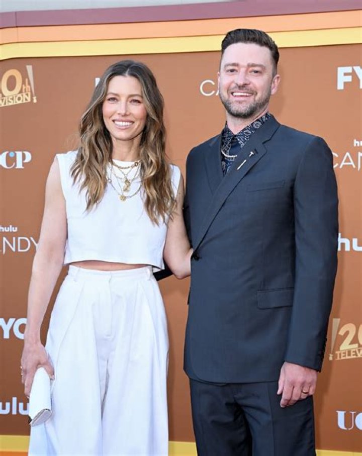 Justin Timberlake & Jessica Biel: Expecting Twins After Intense Rounds Of IVF — Report