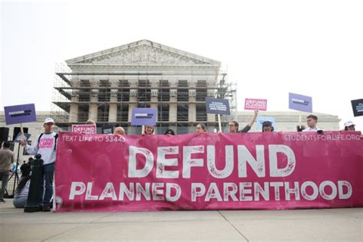 Kardashian Sisters — Thank You For Publicly Supporting Planned Parenthood