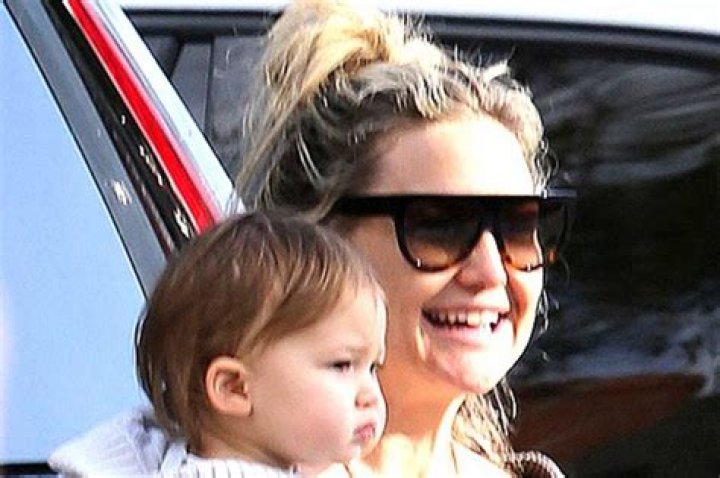 Kate Hudson Works Out With Look-Alike Daughter Rani Rose, 3, In Cute Video — Watch