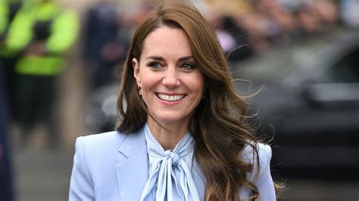 Kate Middleton’s First Photo Since Meghan Markle Interview: Pic – Hollywood Life