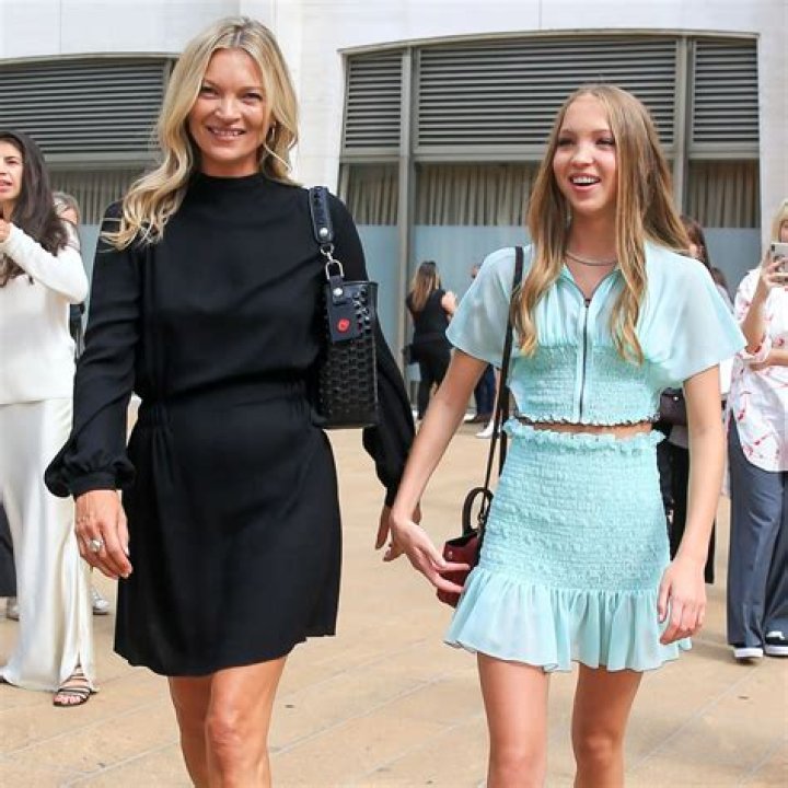 Kate Moss’ Daughter Lila Grace Looks Like Her Mom In Nude Mini Dress – Hollywood Life