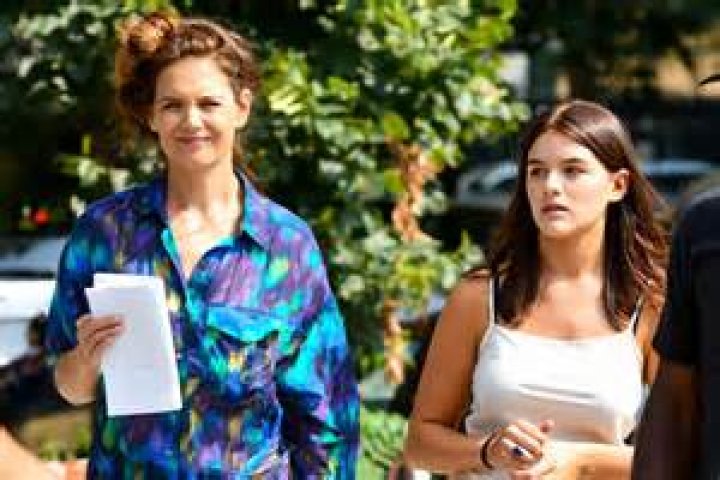 Katie Holmes & Daughter Suri, 13, Appear To Be Fleeing NYC Amid Pandemic