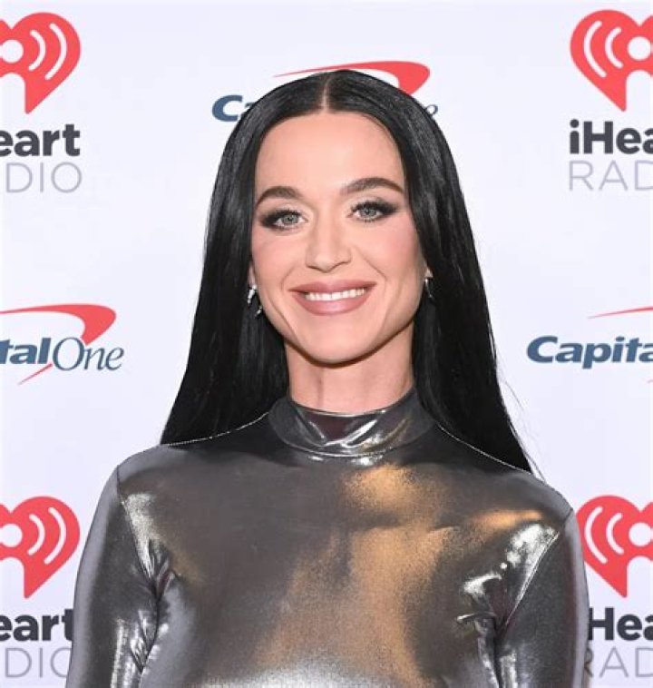 Katy Perry Reveals How She’s Staying Positive While Pregnant In Such A Frightening Time