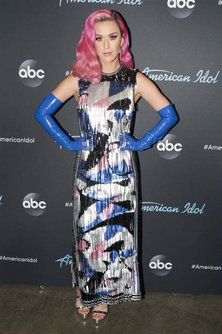 Katy Perry’s American Idol Outfits — Pics