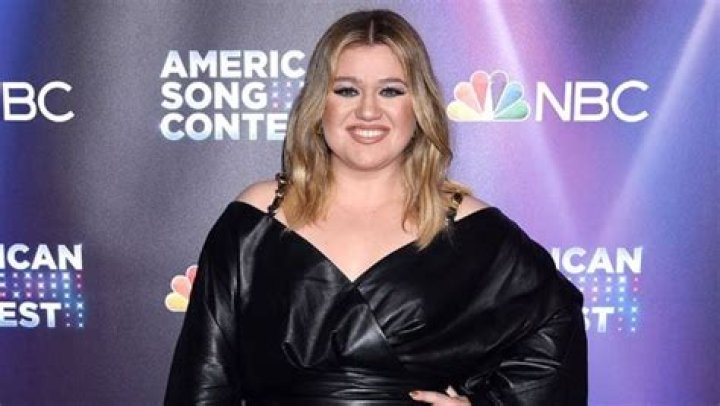 Kelly Clarkson Officially Finalizes Legal Name Change To Kelly Brianne