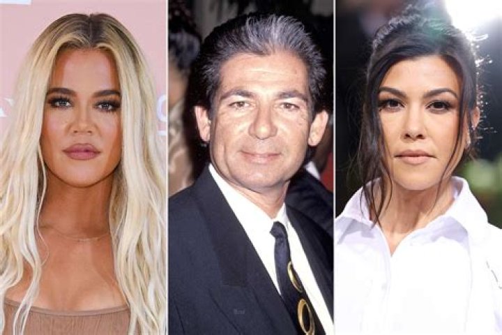Khloe Kardashian Reacts to a Fan’s Suggestion That She ‘Should’ Date Women