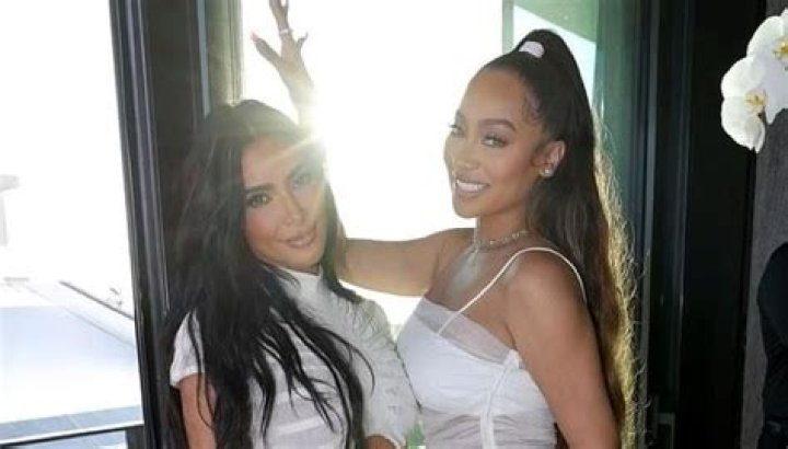 Kim. Kardashian & Lala Anthony Dance On Her 40th Birthday: Video – Hollywood Life