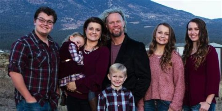 Kody Brown 5th Wife — Sister Wives’ Robyn Supports Family Addition – Hollywood Life