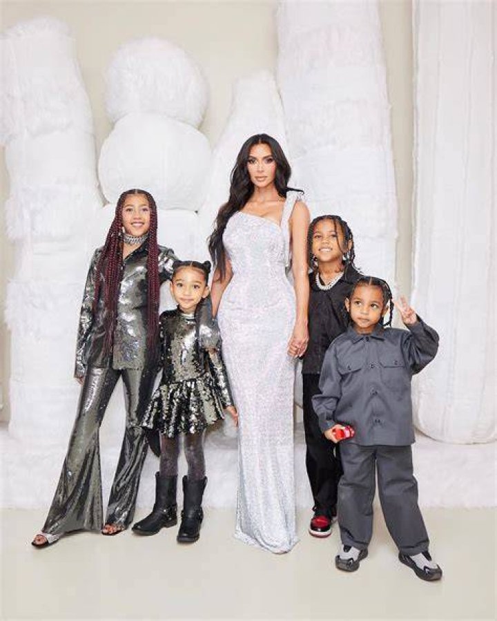 Kourtney Kardashian’s Kids Mason, 9, & Penelope, 7, Cuddle With Adorable New Golden Retriever Puppy