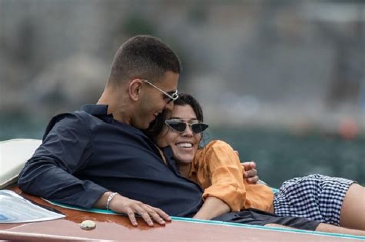 Kourtney Kardashian & Younes Bendjima’s Vacation In Capri: PICS