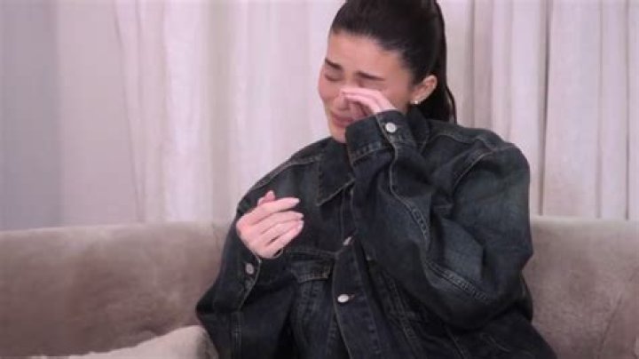 Kylie Jenner Breaks Down In Tears Fearing Her House Was Broken Into — Watch